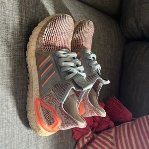 womens adidas ultraboosts